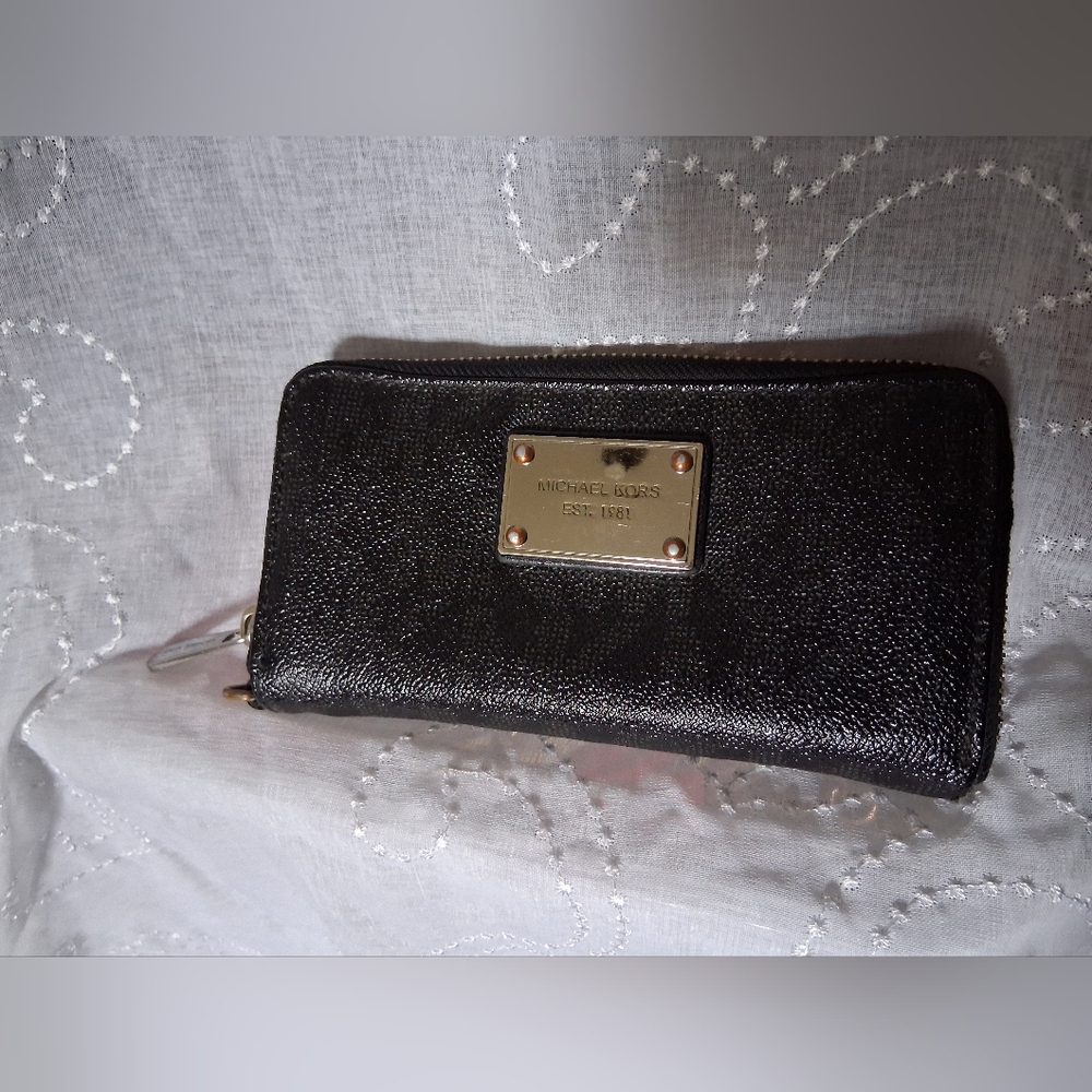 Michael Kors Black Leather Wallet